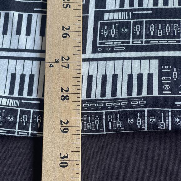 Lularoe Shirt Womens 3XL Black White Keyboard Piano Print Stretchy Music Graphic - Picture 9 of 9